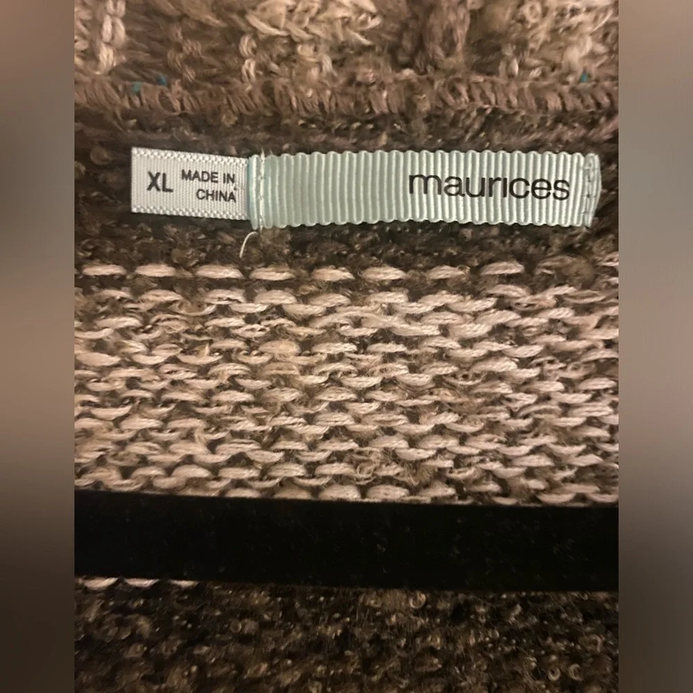 MAURICE’S women’s long cardigan - XL - Warm and classic!